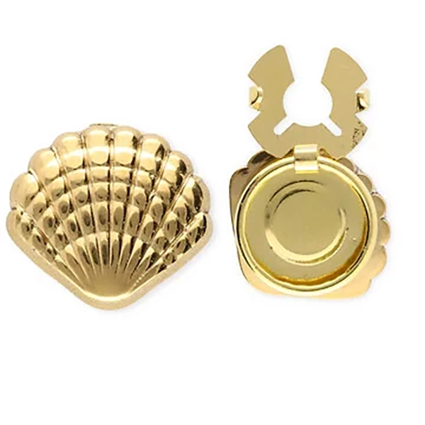 Button cover schelp